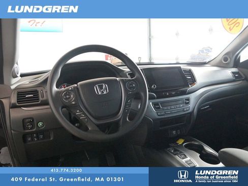 Used 2021 Honda Ridgeline Sport image 15