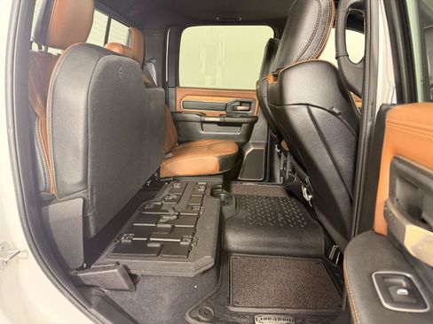 Used 2020 RAM 2500 Limited AWD/4WD image 19