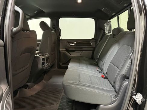 New 2026 RAM 1500 4x4 Crew Cab image 19