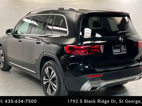 Certified 2026 Mercedes-Benz GLB 250 4MATIC image 3