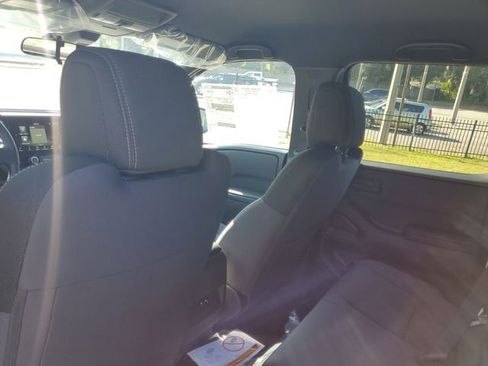 New 2026 Nissan Frontier SV image 23