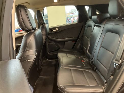 Used 2020 Ford Escape SEL image 26