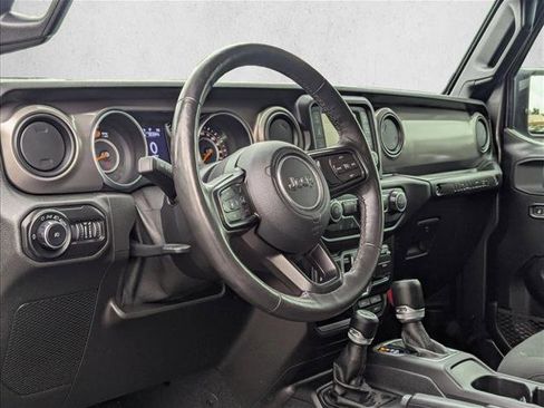 Used 2019 Jeep Wrangler Unlimited Sport S AWD/4WD image 10
