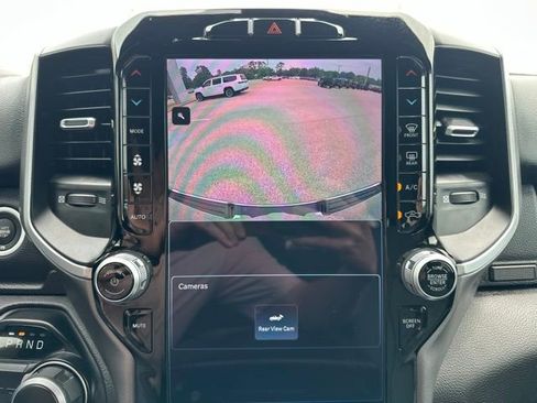 Used 2024 RAM 1500 Big Horn RWD image 16