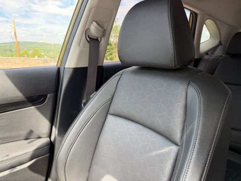 Used 2024 Kia Seltos SX w/ SX Sunroof Package AWD/4WD image 21