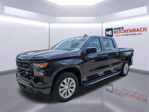 Used 2023 Chevrolet Silverado 1500 Custom RWD image 8
