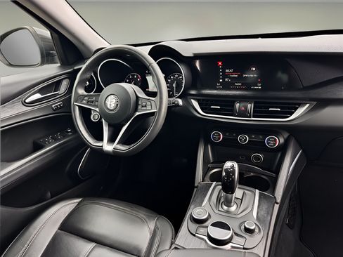 Used 2019 Alfa Romeo Stelvio w/ Nero Edizione RWD image 7