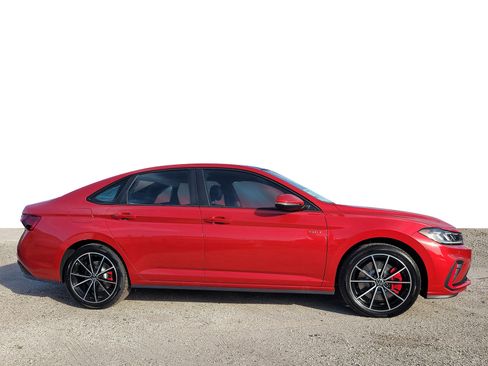 New 2026 Volkswagen Jetta GLI Autobahn FWD image 5