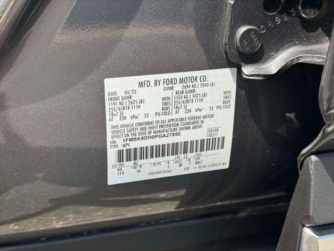 Used 2023 Ford Explorer XLT w/ Equipment Group 202A AWD/4WD image 13