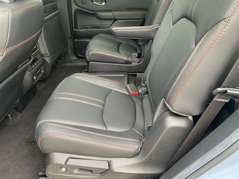 Certified 2024 Honda Pilot TrailSport image 16