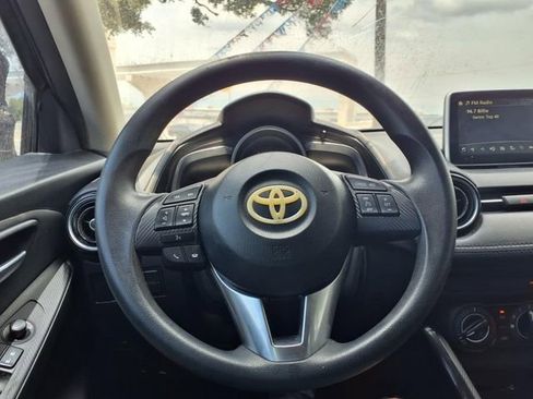 Used 2017 Toyota Yaris iA FWD image 18