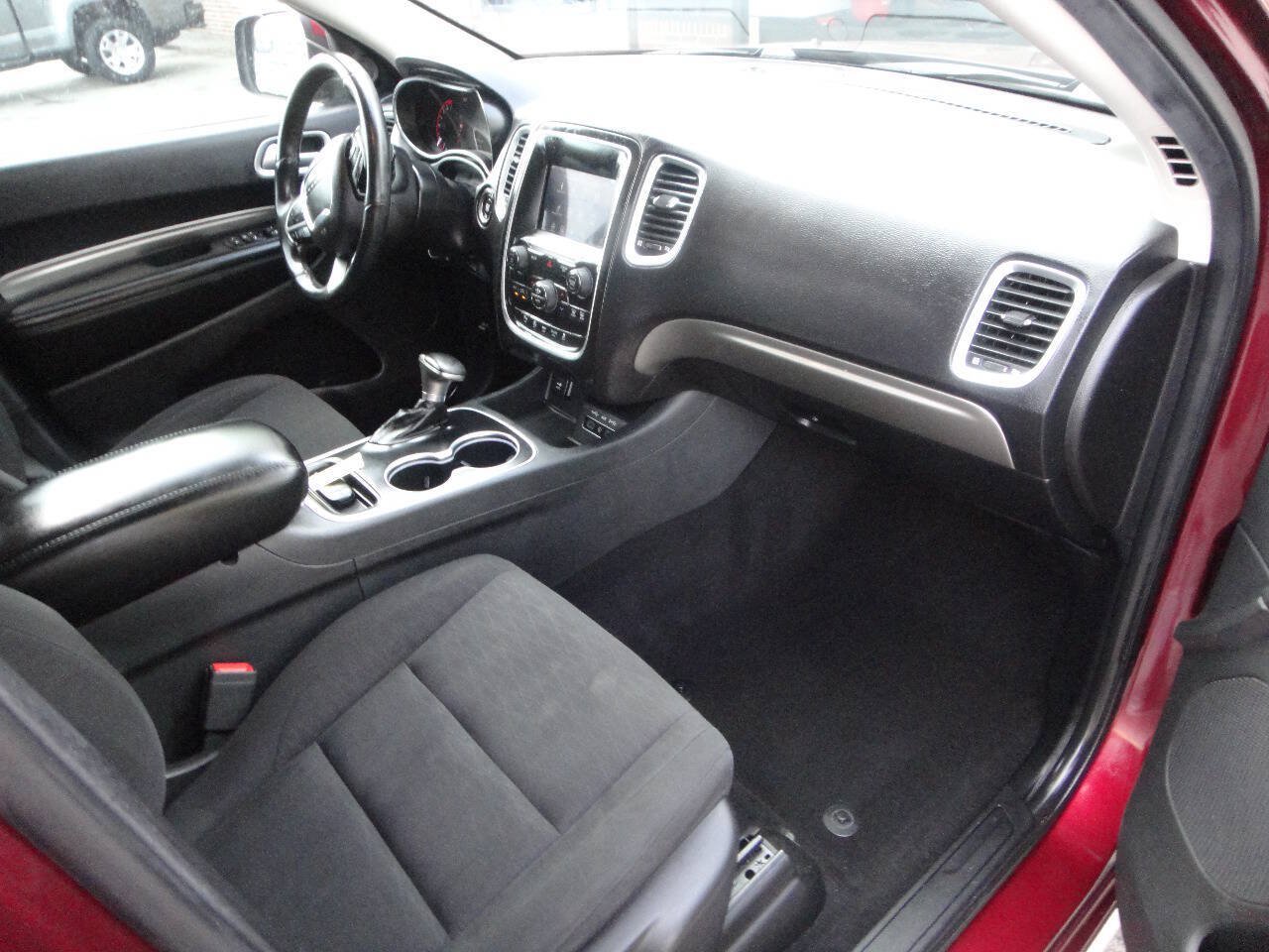 Used 2019 Dodge Durango SXT AWD/4WD image 15