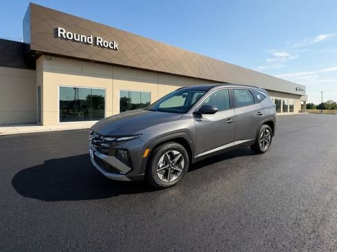 New 2026 Hyundai Tucson SEL FWD image 1
