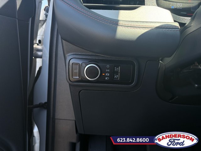 Used 2025 Ford Explorer Active RWD image 11