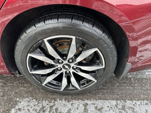 Used 2016 Chevrolet Malibu LT image 32