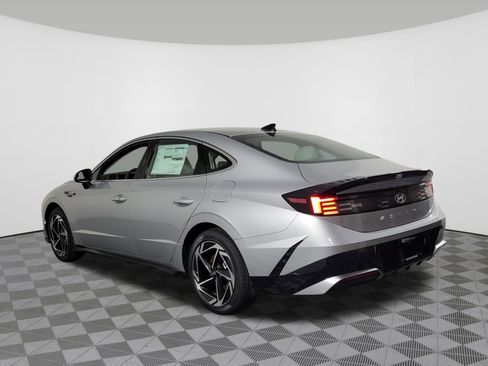 New 2026 Hyundai Sonata SEL FWD image 38