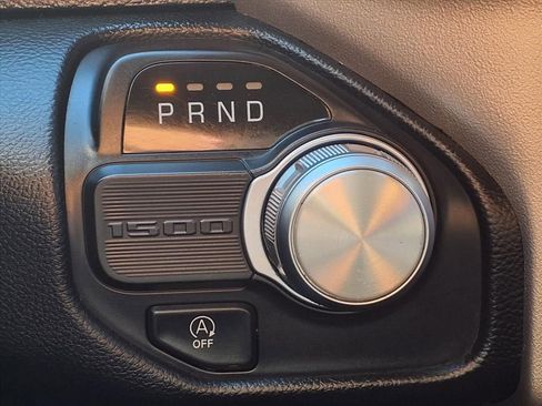 Used 2021 RAM 1500 Laramie image 8