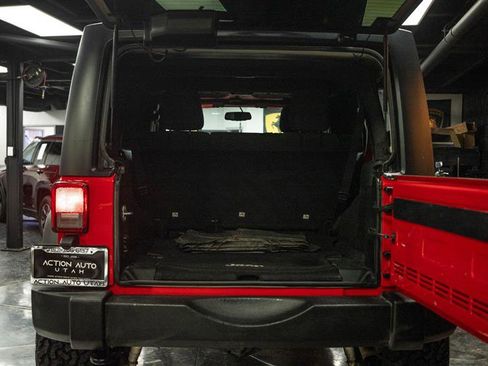 Used 2016 Jeep Wrangler Unlimited Sport w/ Quick Order Package 24S image 7