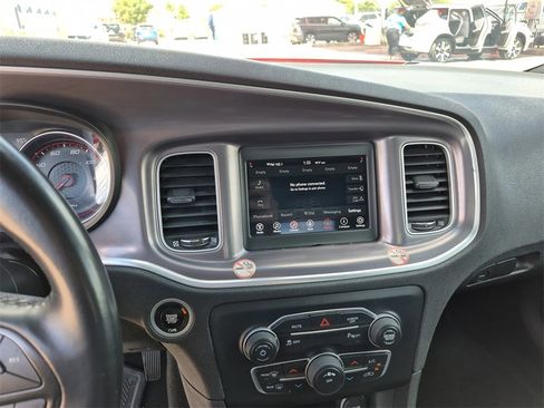 Used 2022 Dodge Charger SXT image 16