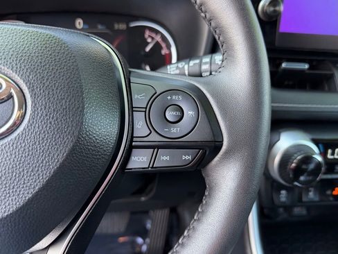 Used 2024 Toyota RAV4 XLE Premium image 23