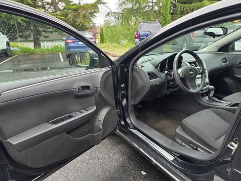 Used 2012 Chevrolet Malibu LT FWD image 7