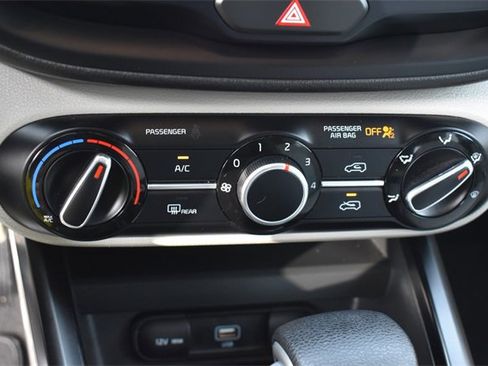 Certified 2021 Kia Soul LX image 26