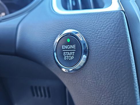 Used 2022 Ford Edge Titanium w/ Equipment Group 301A image 28