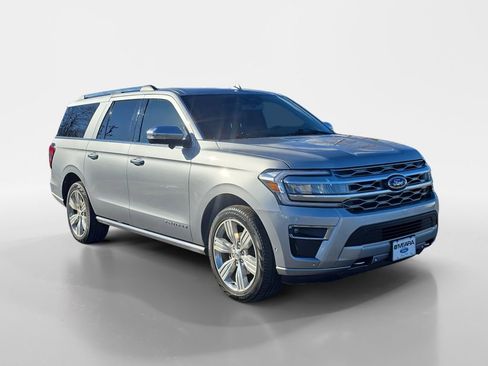 Used 2024 Ford Expedition Max Platinum image 9