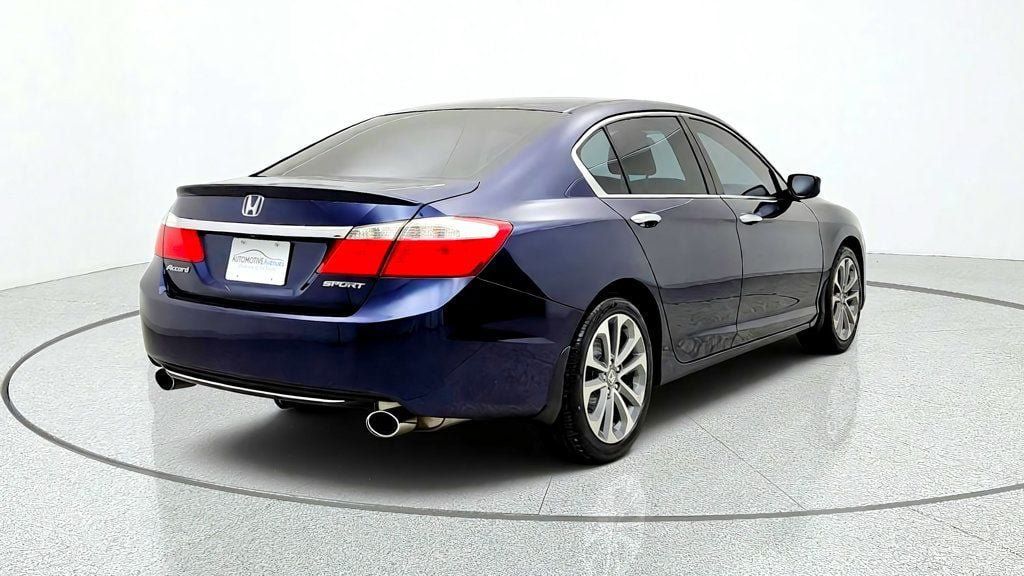 Used 2013 Honda Accord Sport image 5