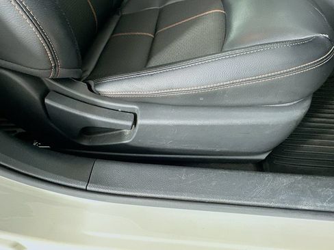 Used 2020 Nissan Altima 2.5 SR w/ Premium Package FWD image 22
