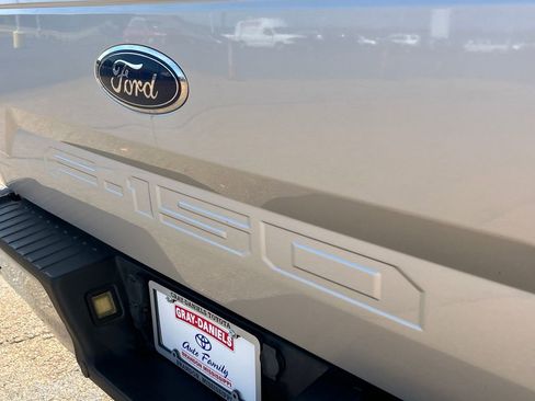 Used 2019 Ford F150 Lariat AWD/4WD image 39
