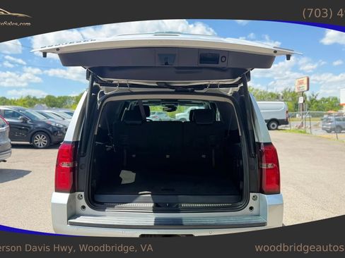 Used 2016 Chevrolet Suburban LT AWD/4WD image 35