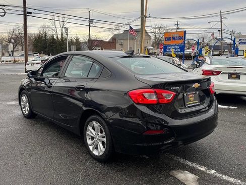 Used 2019 Chevrolet Cruze LS w/ LS Convenience Package image 6