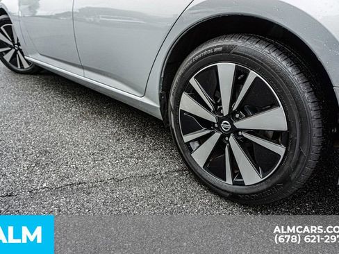 Used 2022 Nissan Altima 2.5 SV FWD image 16