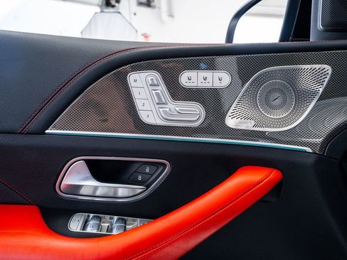 Used 2023 Mercedes-Benz GLE 53 AMG 4MATIC Coupe image 32