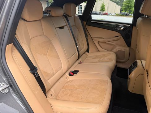 Used 2018 Porsche Macan S AWD/4WD image 41