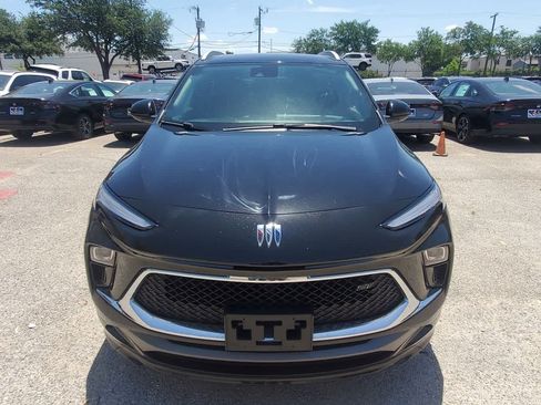 Used 2024 Buick Encore GX Sport Touring FWD image 8