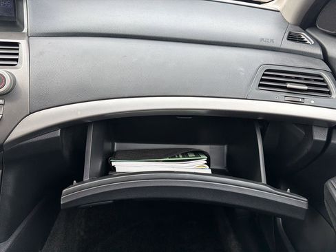 Used 2011 Honda Accord LX image 32