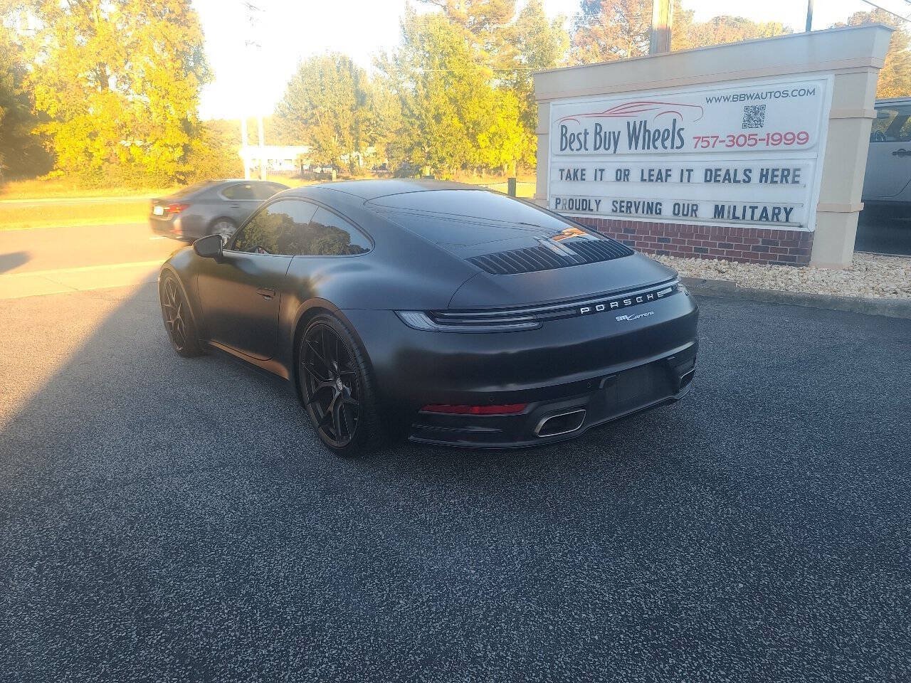 Used 2021 Porsche 911 Carrera RWD image 5