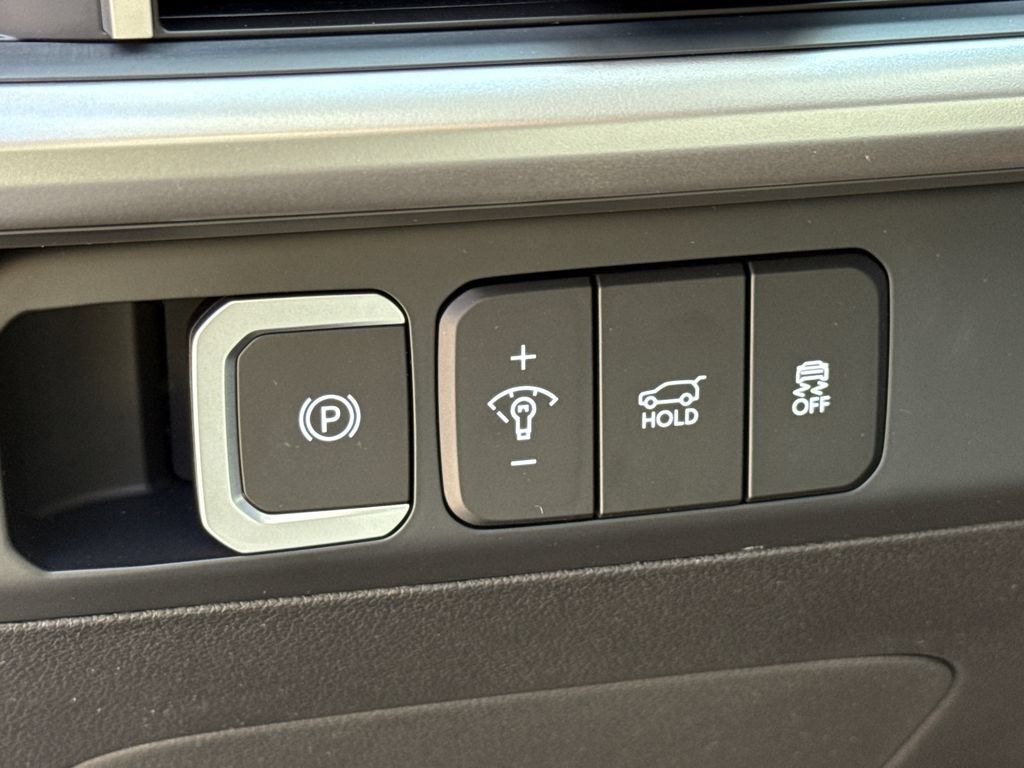 Used 2026 Hyundai Santa Fe SEL w/ Tow & Go Package FWD image 21