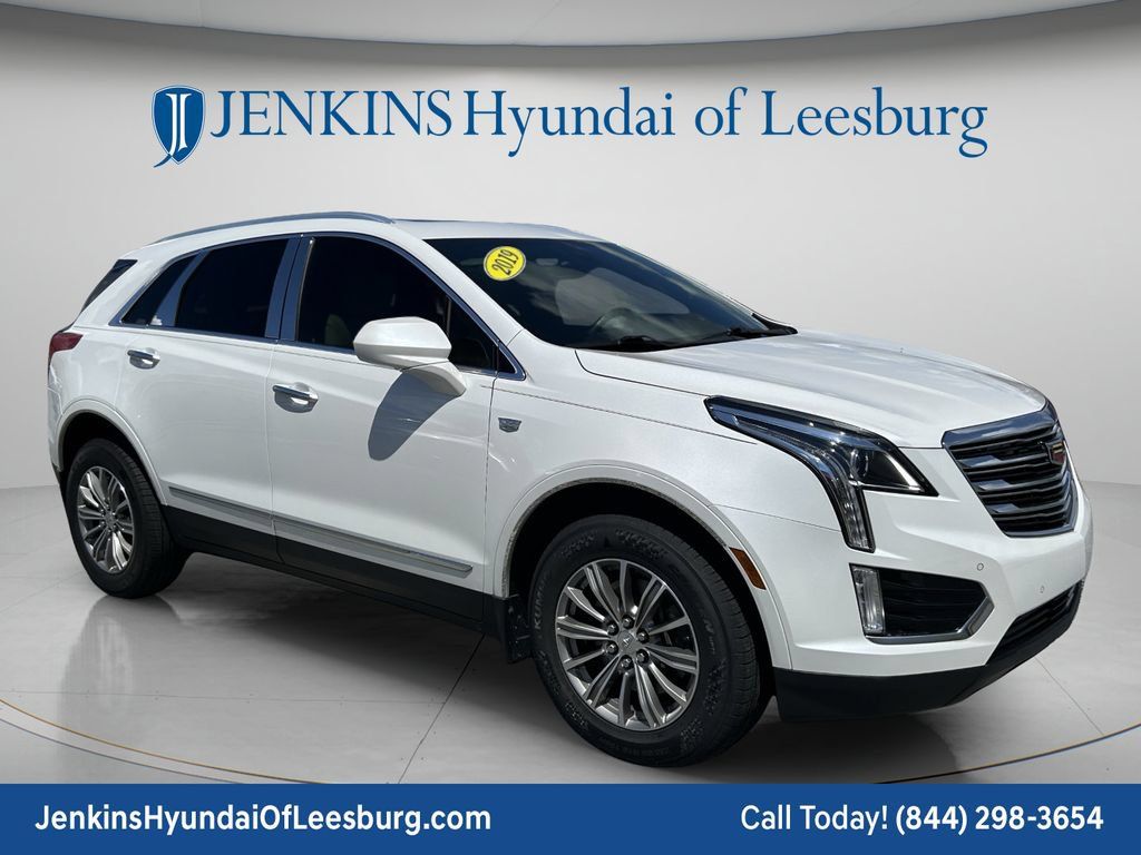 Used 2019 Cadillac XT5 Luxury FWD image 1