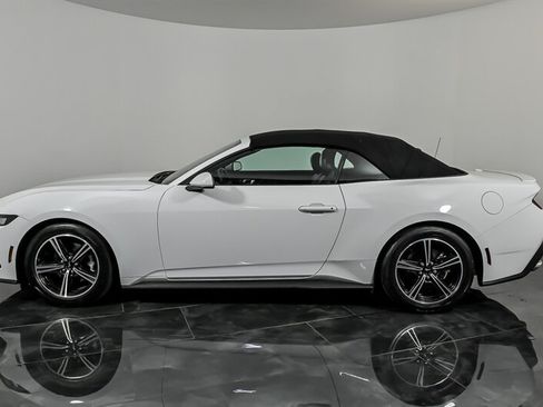 Used 2024 Ford Mustang Premium RWD image 28