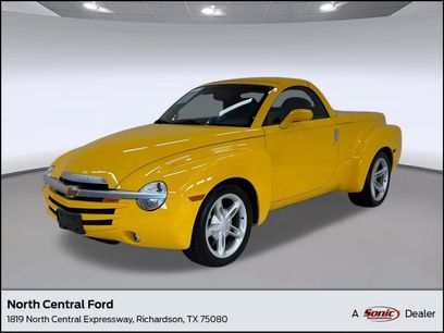 Used 2004 Chevrolet SSR w/ Preferred Equipment Group