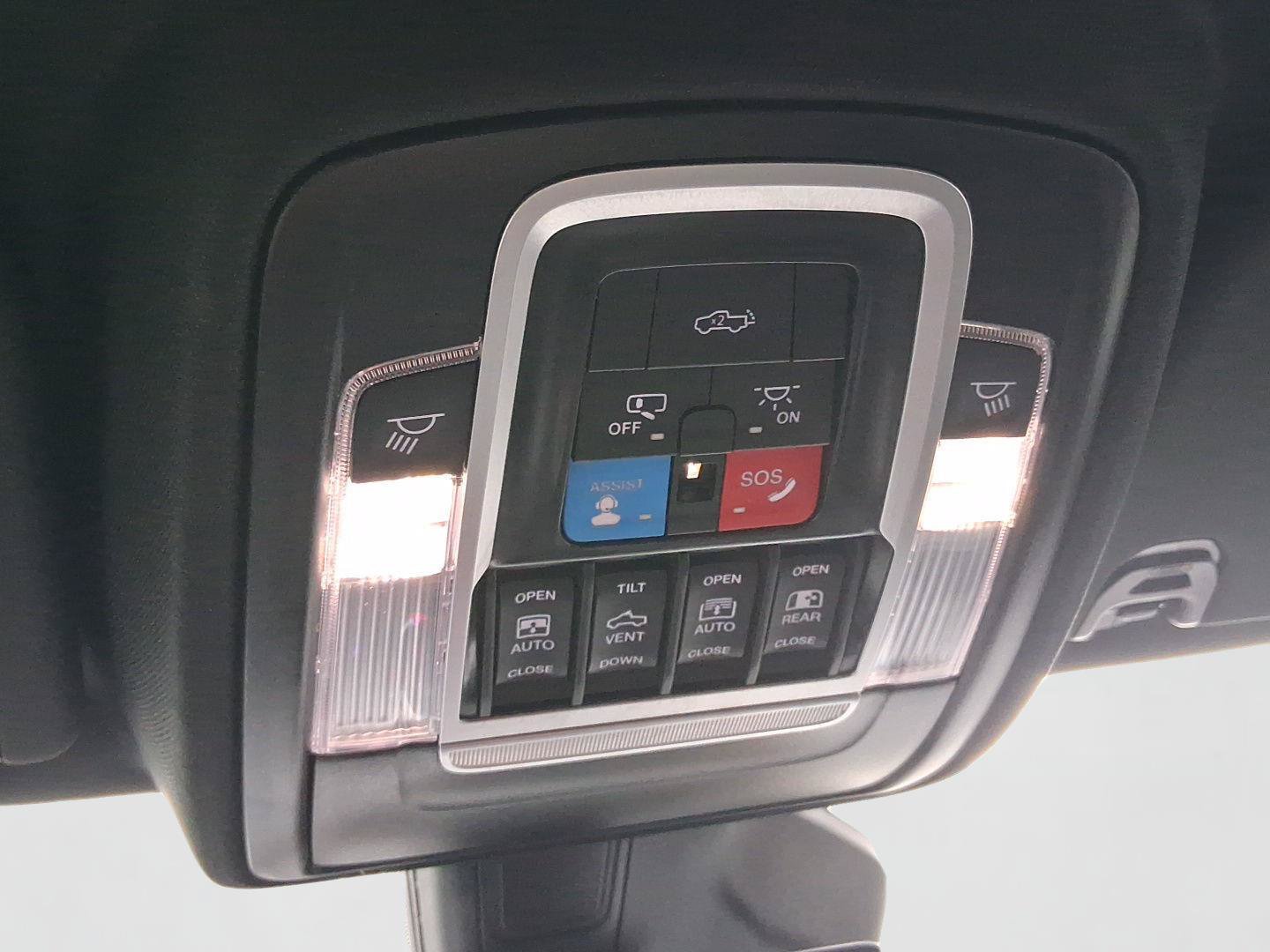 Used 2025 RAM 1500 Laramie w/ Night Edition AWD/4WD image 18