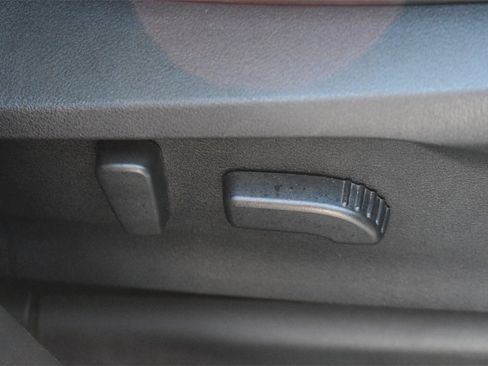 Used 2020 Subaru Ascent Limited w/ Technology Package image 17