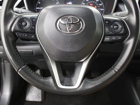 Used 2025 Toyota Corolla SE FWD image 22