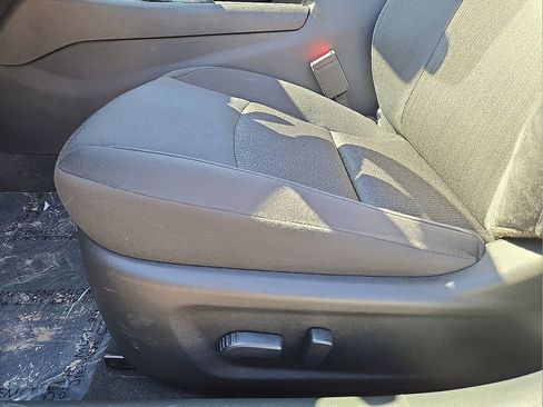 Used 2025 Nissan Altima 2.5 SV image 22