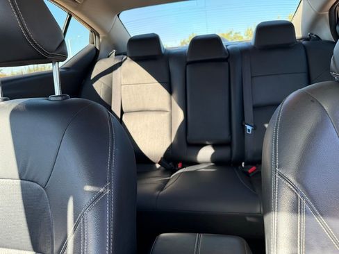 Used 2019 Nissan Altima 2.0 Edition One image 19