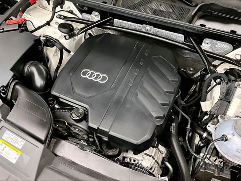 Used 2022 Audi Q5 2.0T Premium w/ Convenience Package image 31
