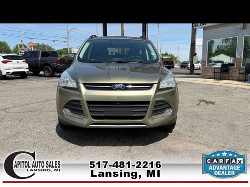 Used 2014 Ford Escape SE w/ Equipment Group 201A AWD/4WD image 3